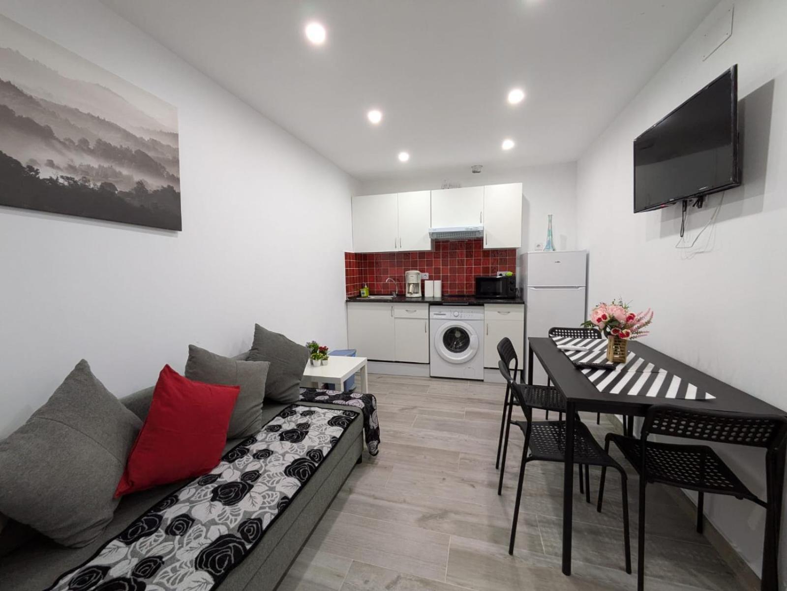 Madrid Apartaments Экстерьер фото